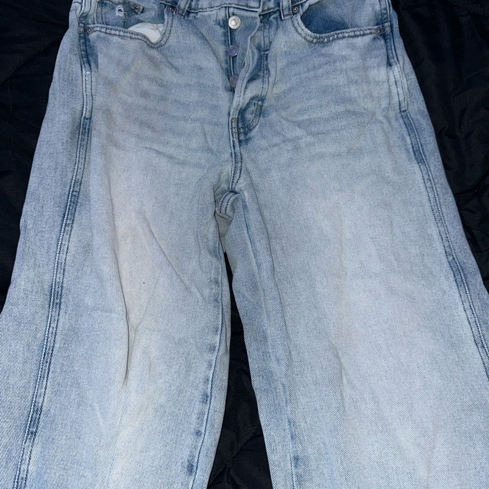 Women’s Light Blue Jeans